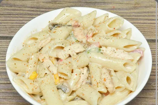 Creamy Lemon Chicken Pasta