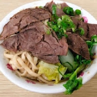 牛老二牛肉麵館(興中本店)