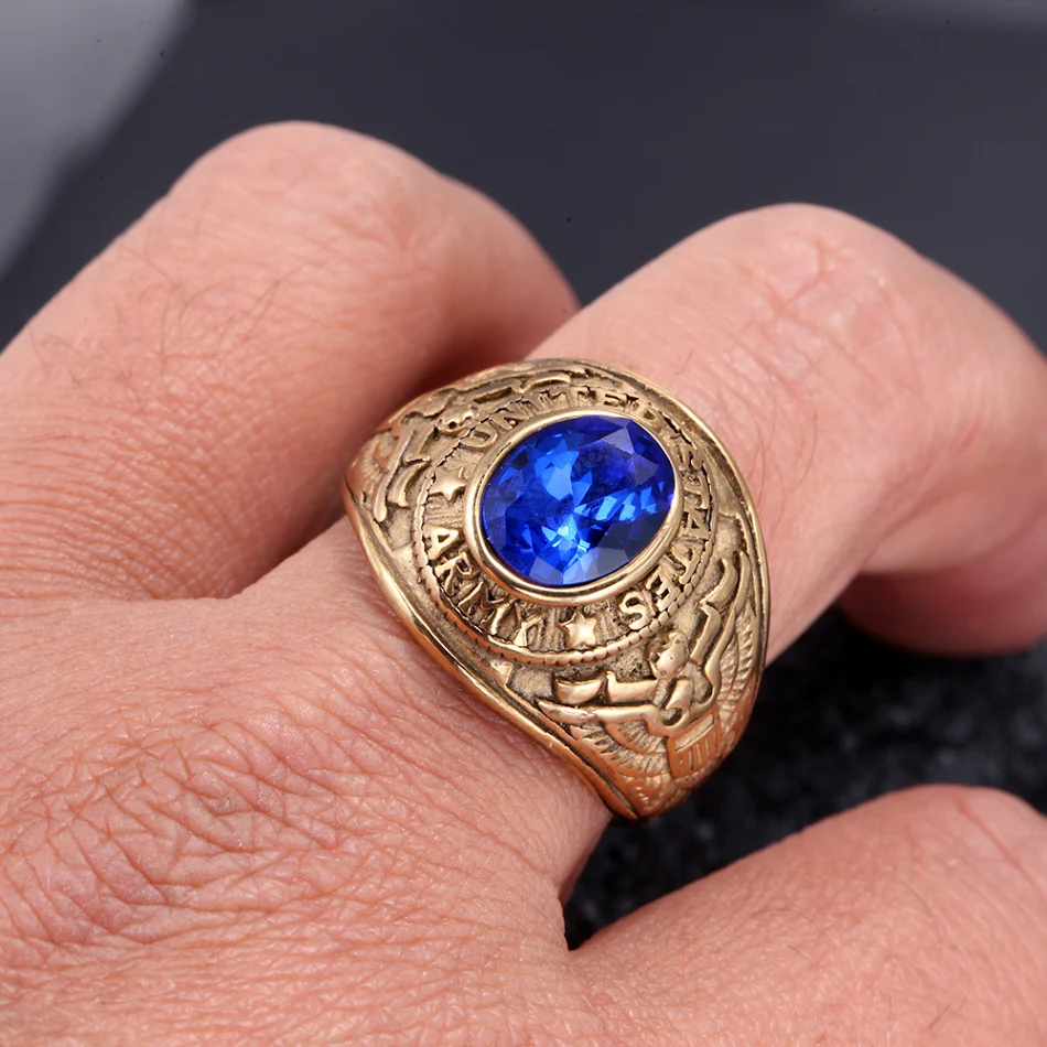 Bague simple rétro en acier titane ornée de diamants, un bijou de mode élégant et intemporel pour femmes, alliant style classique et résistance.