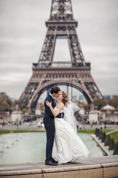 Wedding photographer Aleksey Averin (alekseyaverin). Photo of 1 December 2013