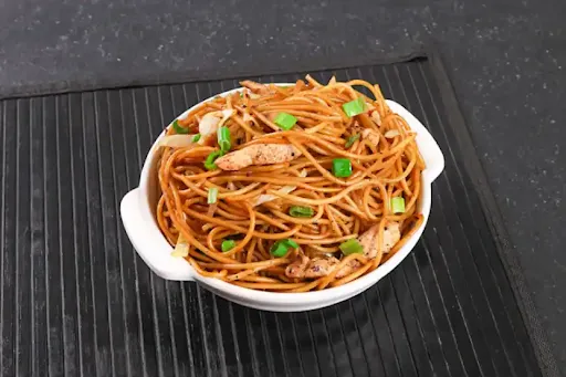 Veg Hakka Noodles