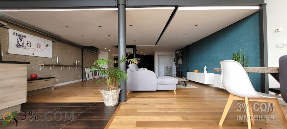 Vente loft 5 pièces 178 m² à Tourcoing (59200), 349 000 €