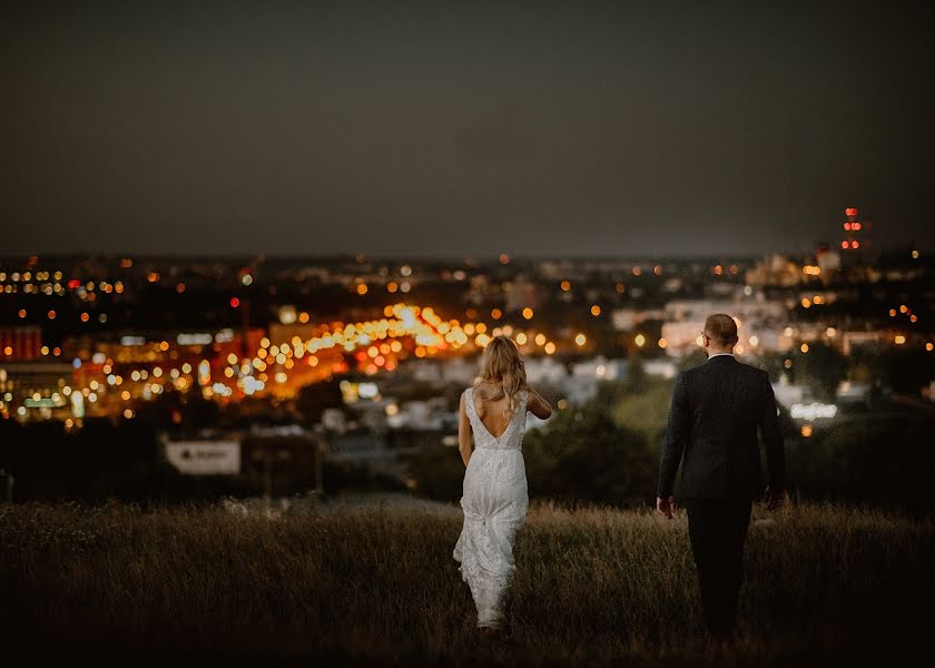 Bryllupsfotograf Paweł Woźniak (woniak). Bilde av 25 august 2020