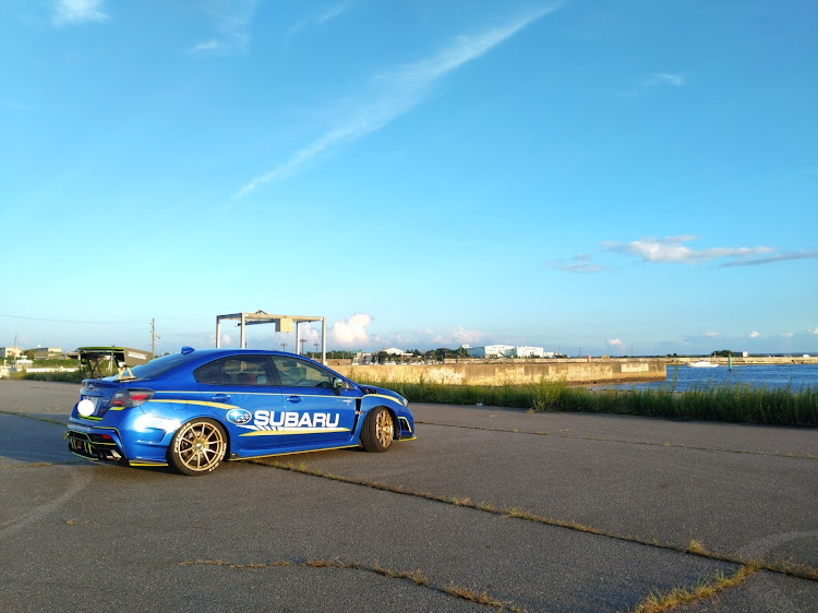 WRX STIの健康診断・蛍光イエロー・一色さかな広場に関するカスタム事例の投稿画像3枚目