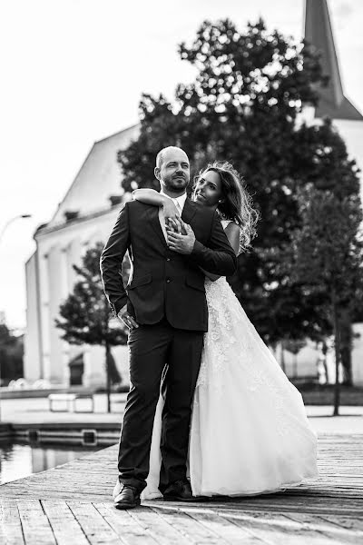 Wedding photographer Zoltán Bakos (bzeskuvofotos). Photo of 2 December 2023