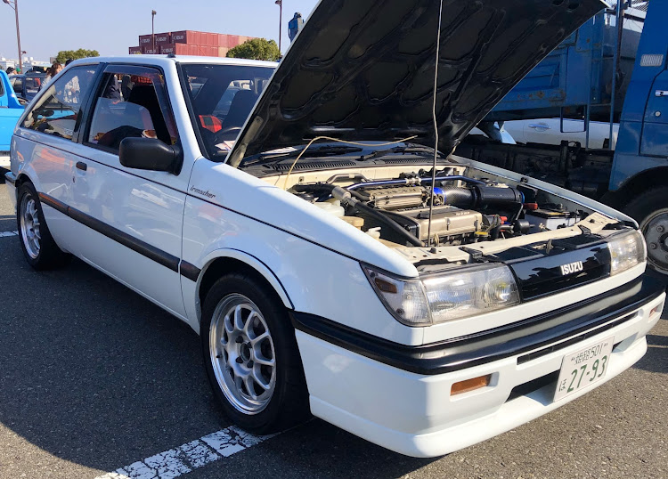 スイフトスポーツの昭和レトロカー万博・電車でGo・今日のラーメンに関するカスタム事例の投稿画像18枚目