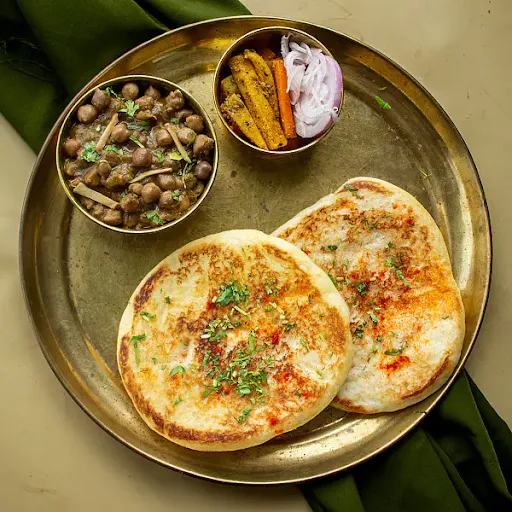 Chole Kulcha