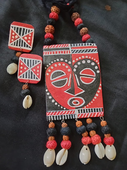 Handpainted Fabric Necklace And Earrings Set