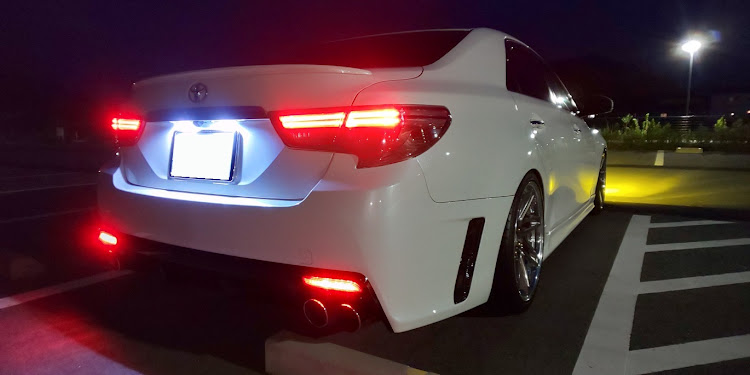 マークXのマークX130・洗車後パシャリ・夜に関するカスタム事例の投稿画像3枚目