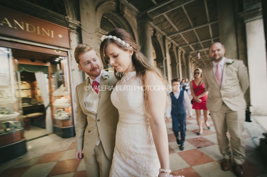 Fotografo di matrimoni Valeria Berti (valeriaberti). Foto del 4 maggio 2016