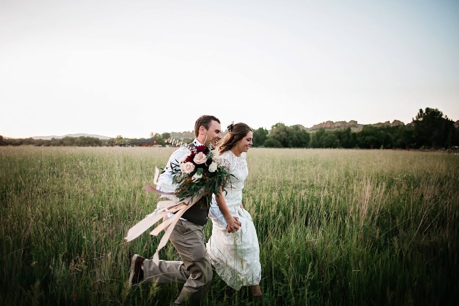 Fotógrafo de casamento Tallie Johnson (talliejohnson). Foto de 8 de setembro 2019