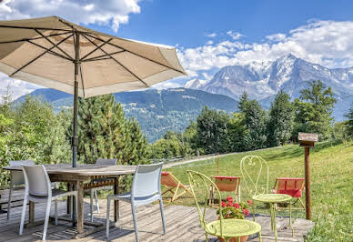 Chalet avec terrasse 2