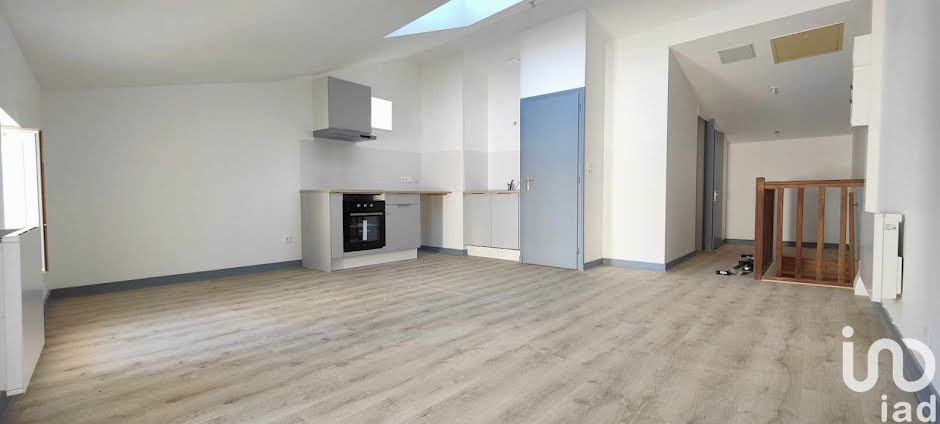 Vente appartement 2 pièces 41 m² à Surgères (17700), 137 000 €