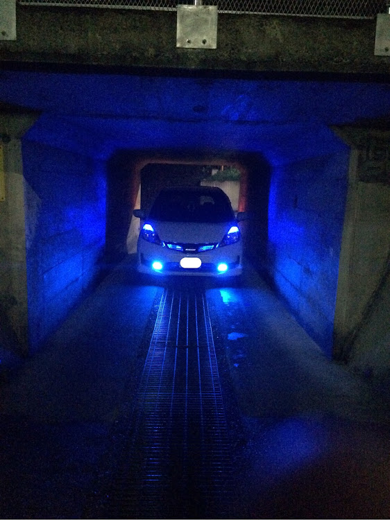 フィット RSのDIY・LED・フォロー、いいね、コメントよろしくお願いします！・トンネル・RGBLEDに関するカスタム事例の投稿画像1枚目