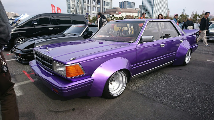 にっし～さんが投稿した旧車天国・お台場・Y31グロリア・y30・ジャパンに関するカスタム事例の投稿画像6枚目