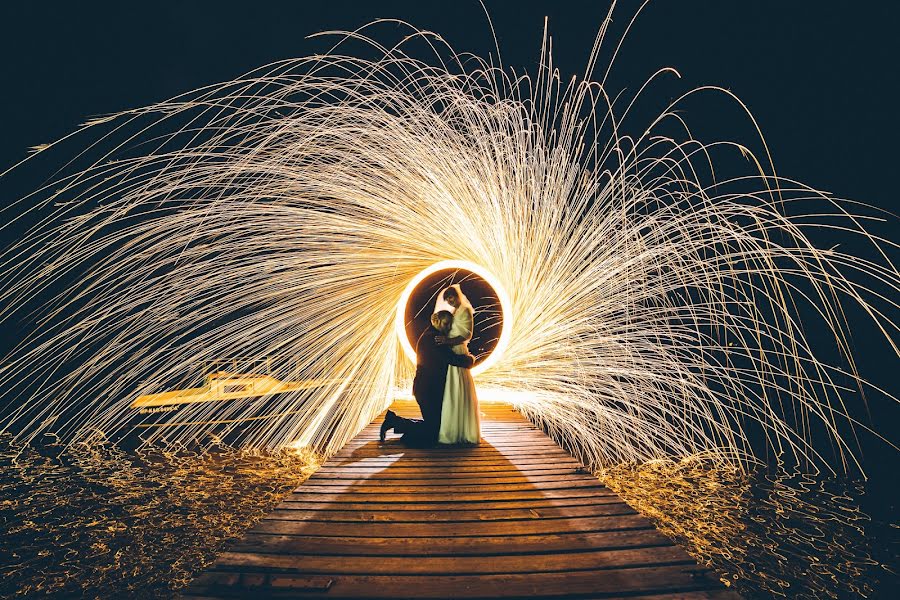 Fotografo di matrimoni Kazimierz Chmiel (swiatloczuly). Foto del 4 settembre 2017