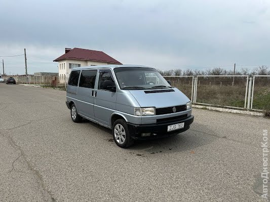 продам авто Volkswagen Transporter  фото 2