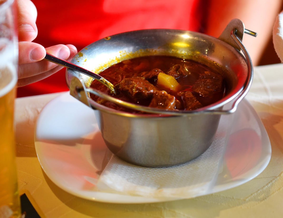 goulash soup, gulyas