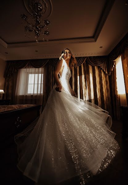 Wedding photographer Olga Nikolaeva (avrelkina). Photo of 25 February 2020