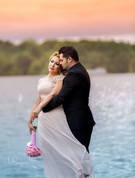 Fotógrafo de casamento Maryam Noorzadeh (maryamphoto). Foto de 1 de julho 2019