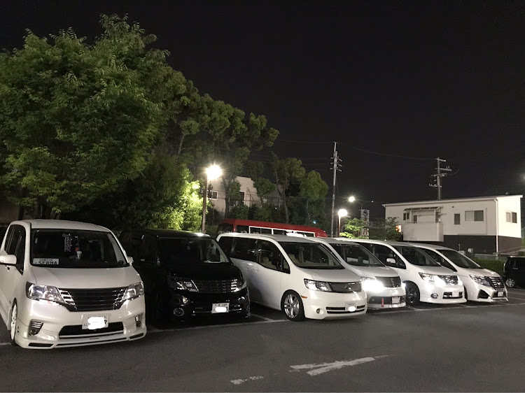 セレナのプチオフ・神戸からいつもありがとう・タカケンさんいつもありがとう・ガヤさんいつもありがとう・youkiさんいつもありがとうに関するカスタム事例の投稿画像4枚目