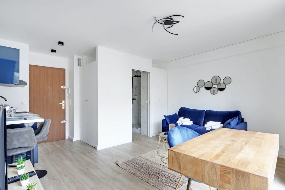 Location meublée appartement 1 pièce 20 m² à Paris 16ème (75016), 1 667 €