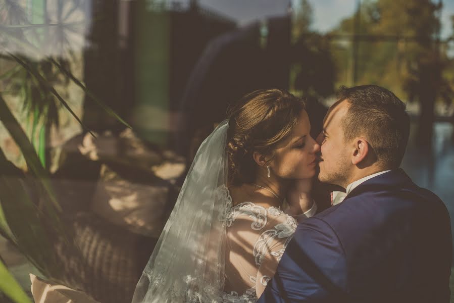 शादी का फोटोग्राफर Piotr Kochanowski (kotofoto)। जनवरी 12 2017 का फोटो
