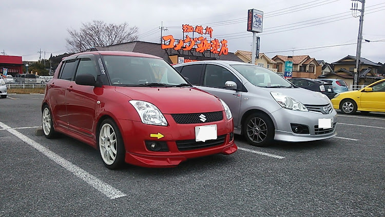 🎶チャンドンドコ🎶さんが投稿したスイフト・ZC11S・ノート・E11・おもいでのくるまに関するカスタム事例の投稿画像4枚目