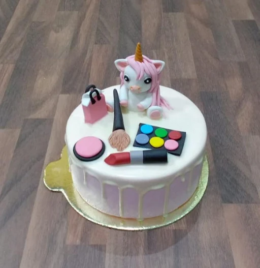 Makeup Cake