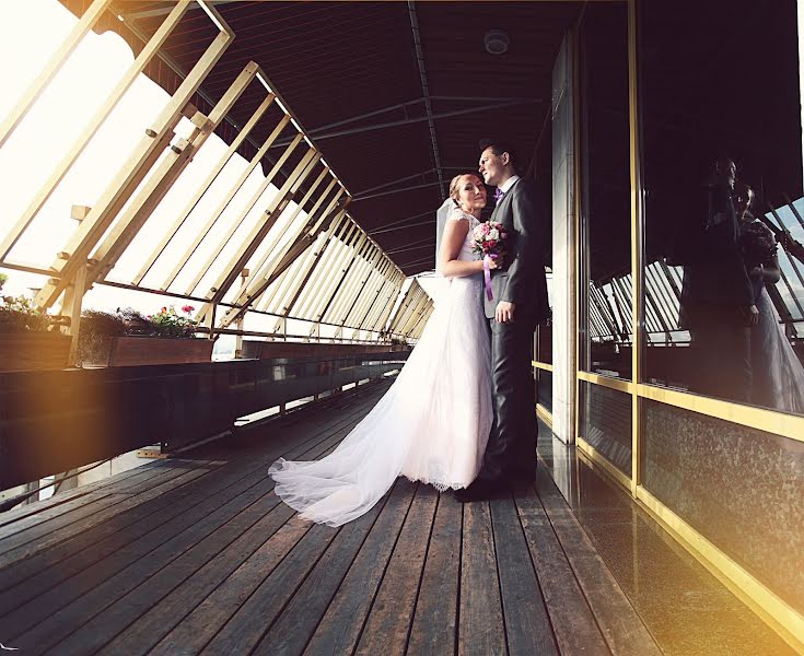 शादी का फोटोग्राफर Sveta Obolenskaya (svetavesna)। अक्तूबर 7 2013 का फोटो