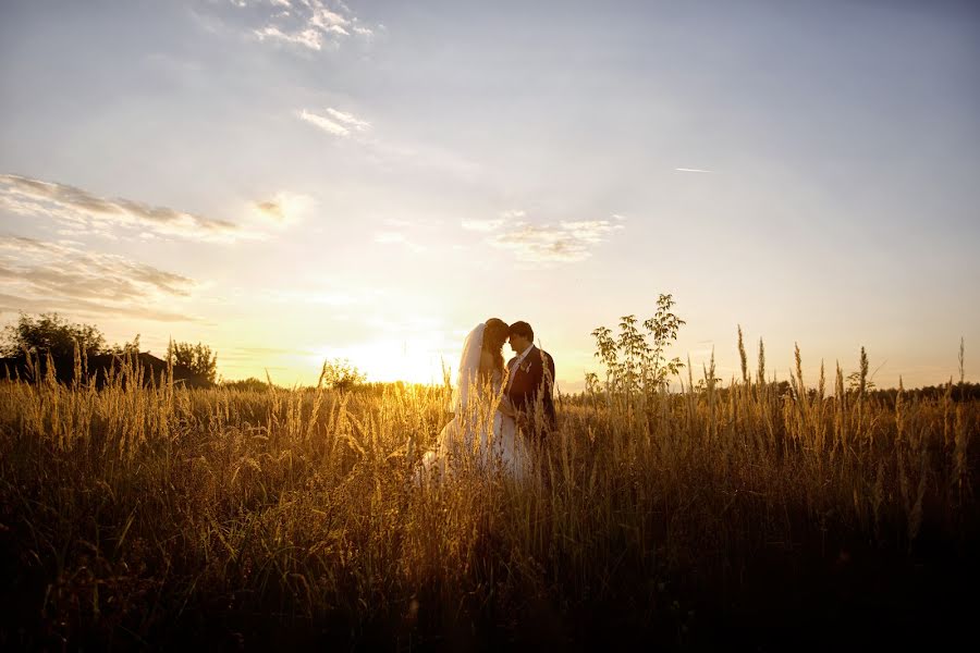 Fotógrafo de casamento Ruslan Garifullin (garifullinruslan). Foto de 8 de setembro 2016