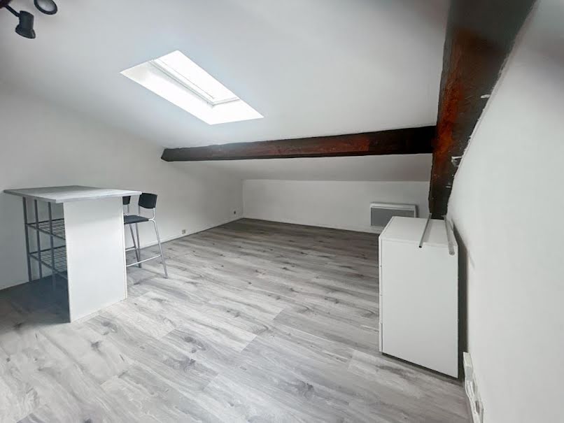 Location  appartement 1 pièce 13 m² à Toulouse (31000), 409 €