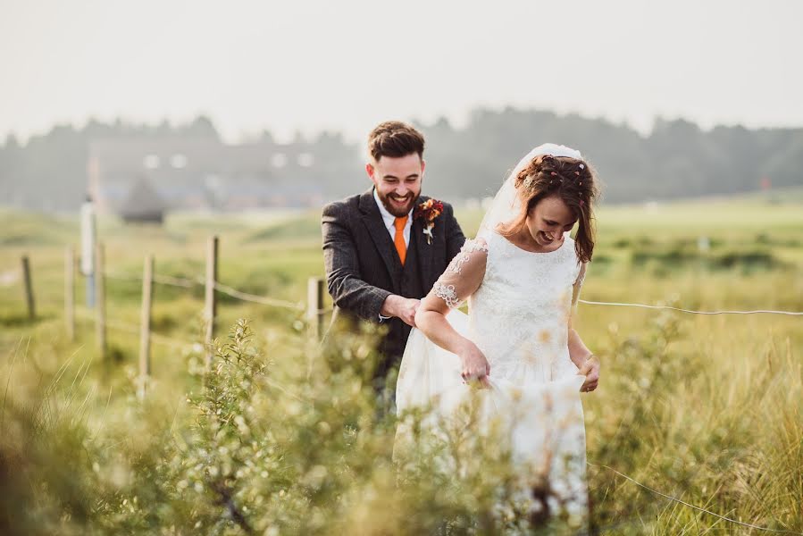 Wedding photographer Mark Wallis (wallis). Photo of 27 September 2017