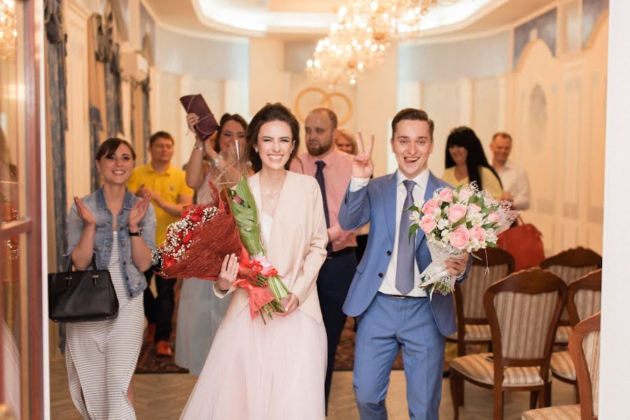 Fotógrafo de bodas Kristina Knyazeva (viovi). Foto del 17 de julio 2017