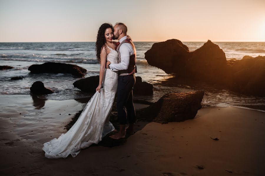 Wedding photographer Manuel Asián (manuelasian). Photo of 28 October 2019