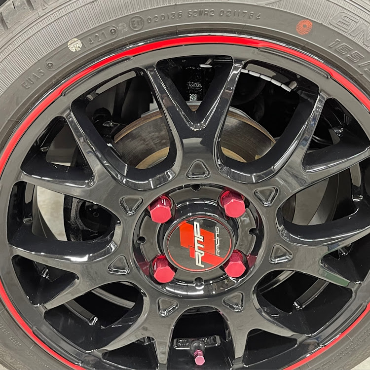eKクロススペースのみんなのセンターキャップが見たい・お題に乗っかってみた・黒ホィールに関するカスタム事例の投稿画像1枚目
