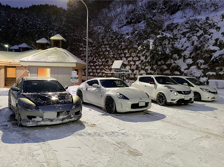 フェアレディZの雪とコラボ・雪とコラボ(ハード)・お題採用ありがとうございます・ピックアップチャレンジに関するカスタム事例の投稿画像3枚目