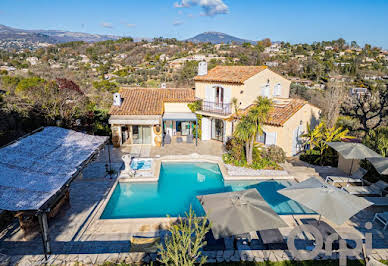 Villa with pool and terrace 6