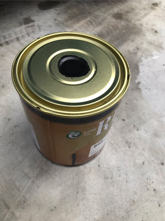 ハイエースバンのDIY・修理から退院。・ゴリラの鼻の穴に関するカスタム事例の投稿画像2枚目