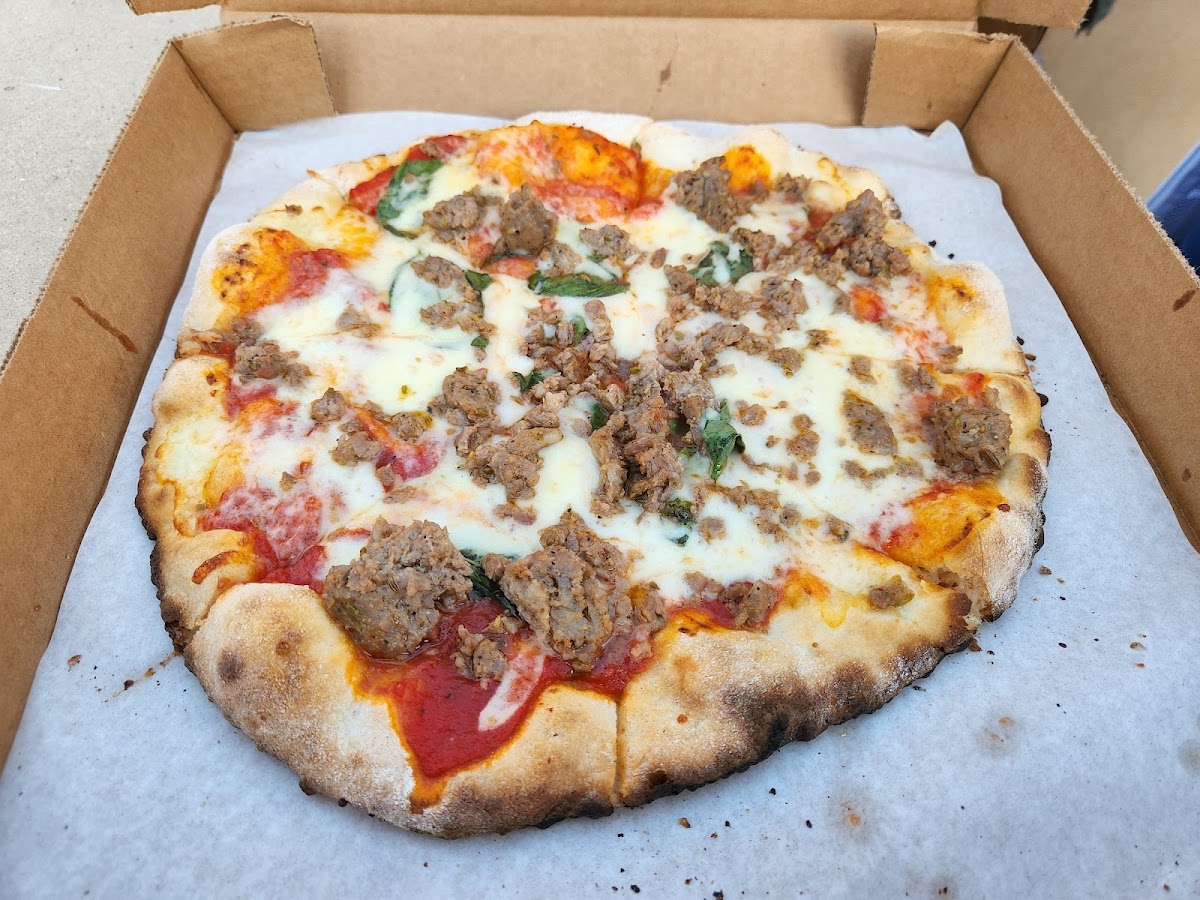 GF Salsiccia Pizza