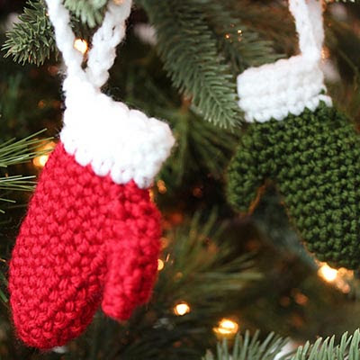 Free Crochet Patterns Christmas Ornaments @ crochetreasures