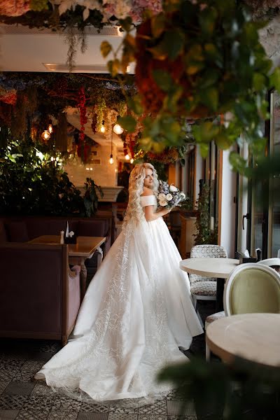 Fotografo di matrimoni Yuliya Storozhinska (id31957517). Foto del 11 dicembre 2019