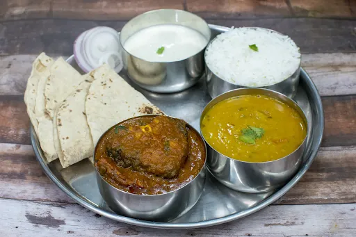 Fish Curry Thali