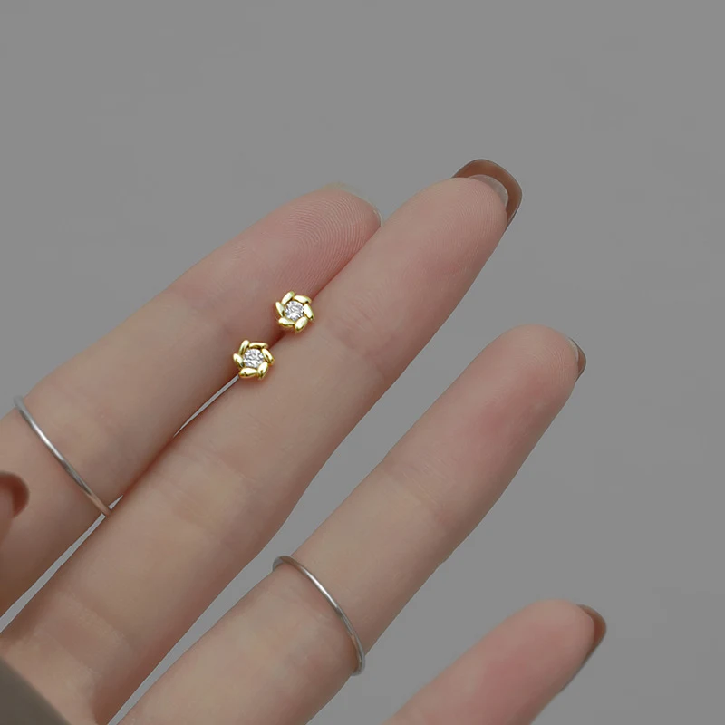 Pendientes de flor de aguja de plata