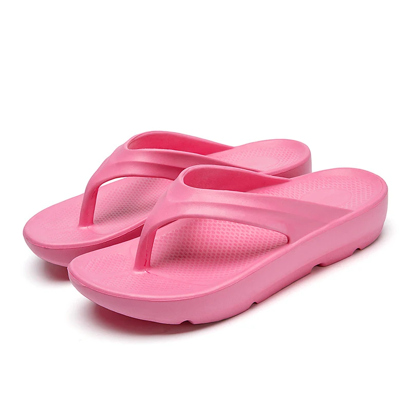Sandales Décontractées Tendance pour Hommes et Femmes Confort et Style au Quotidien. Idéales pour un look casual et élégant.