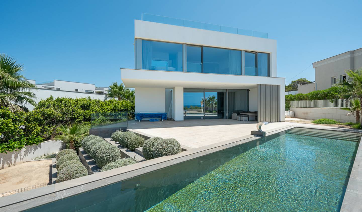 Villa avec piscine en bord de mer El Toro