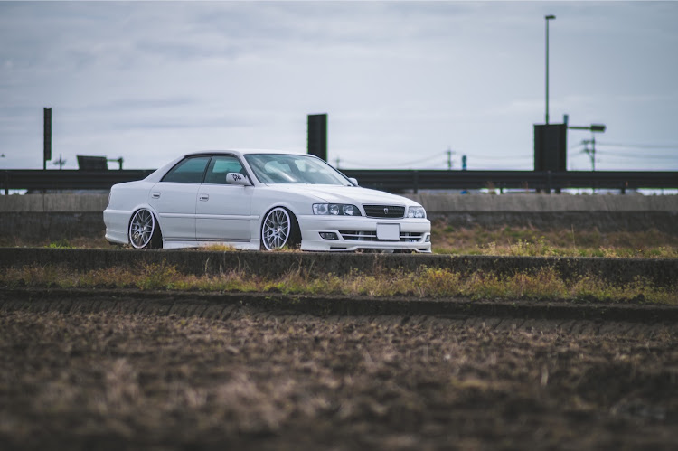 チェイサーのRAYS・VOLKRACING・TE37・ドリフトに関するカスタム事例の投稿画像1枚目