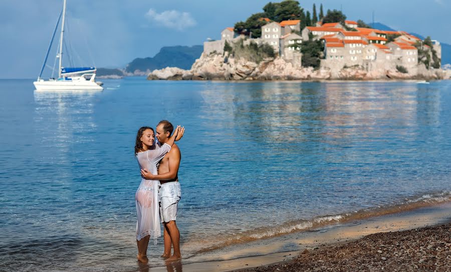 Fotógrafo de casamento Tatyana Sazhina (jippi). Foto de 11 de setembro 2019