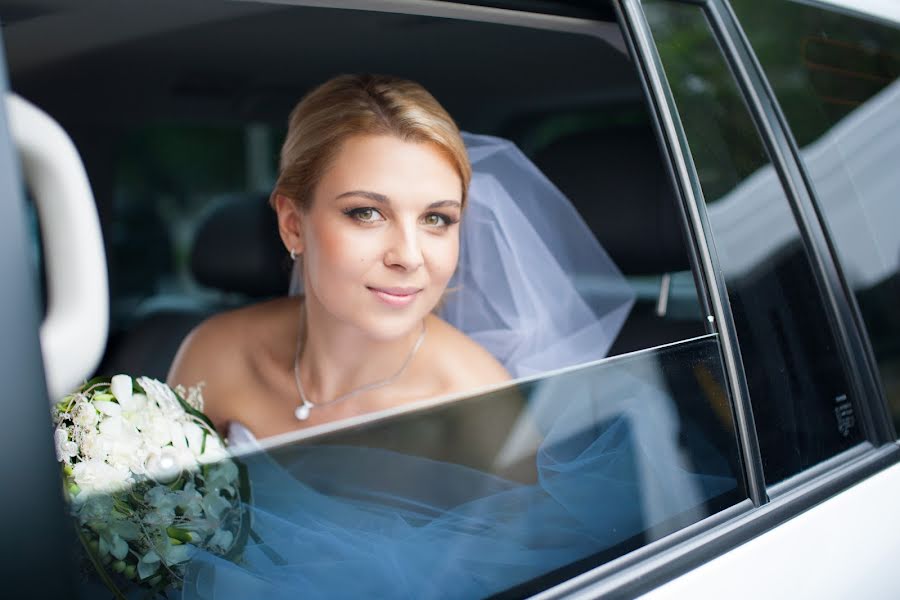 Wedding photographer Ekaterina Fomina (katflash). Photo of 24 July 2014