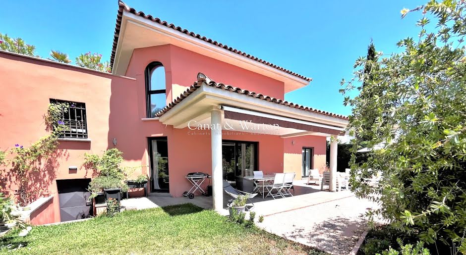 Vente villa 5 pièces 125 m² à Saint-raphael (83700), 880 000 €